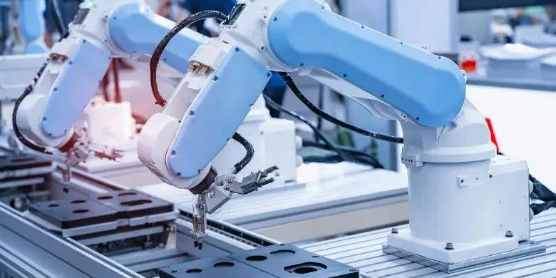 从制造到智造：东莞智能机器人产业的发展策略